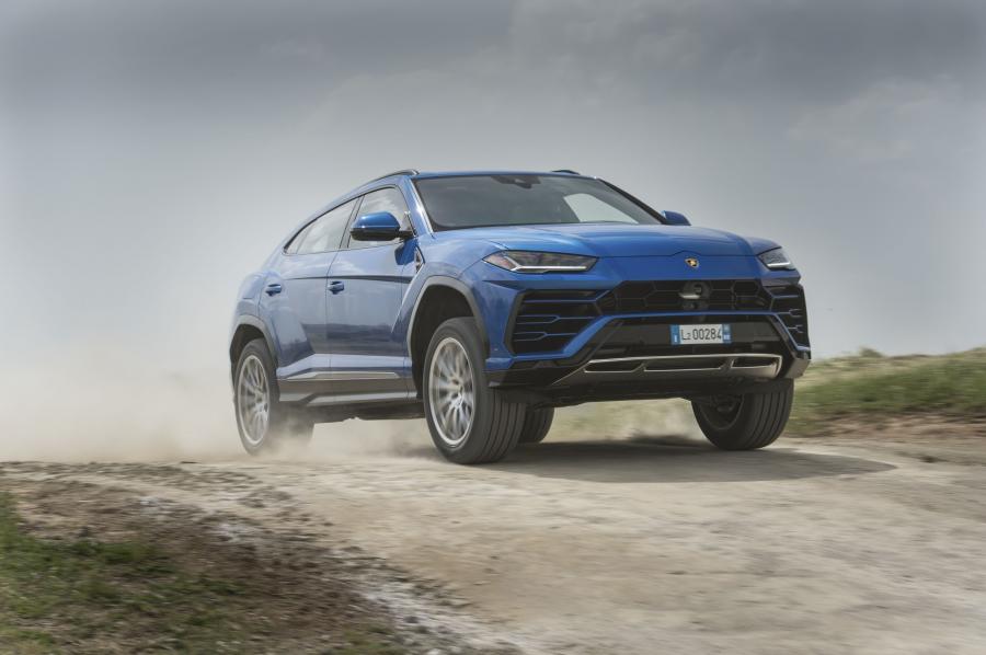  Lamborghini Urus Off-Road Package 2018 года  (NA) (фото 4 из 11)